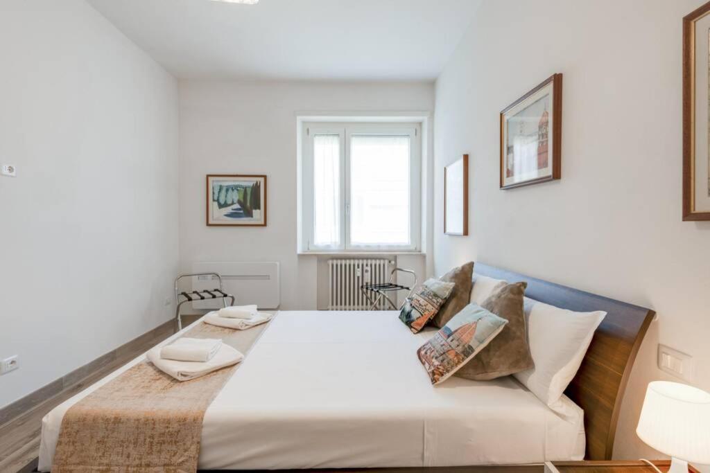 Ferienwohnung Ponte Vecchio-Newly Restyled Flat Florenz Exterior foto